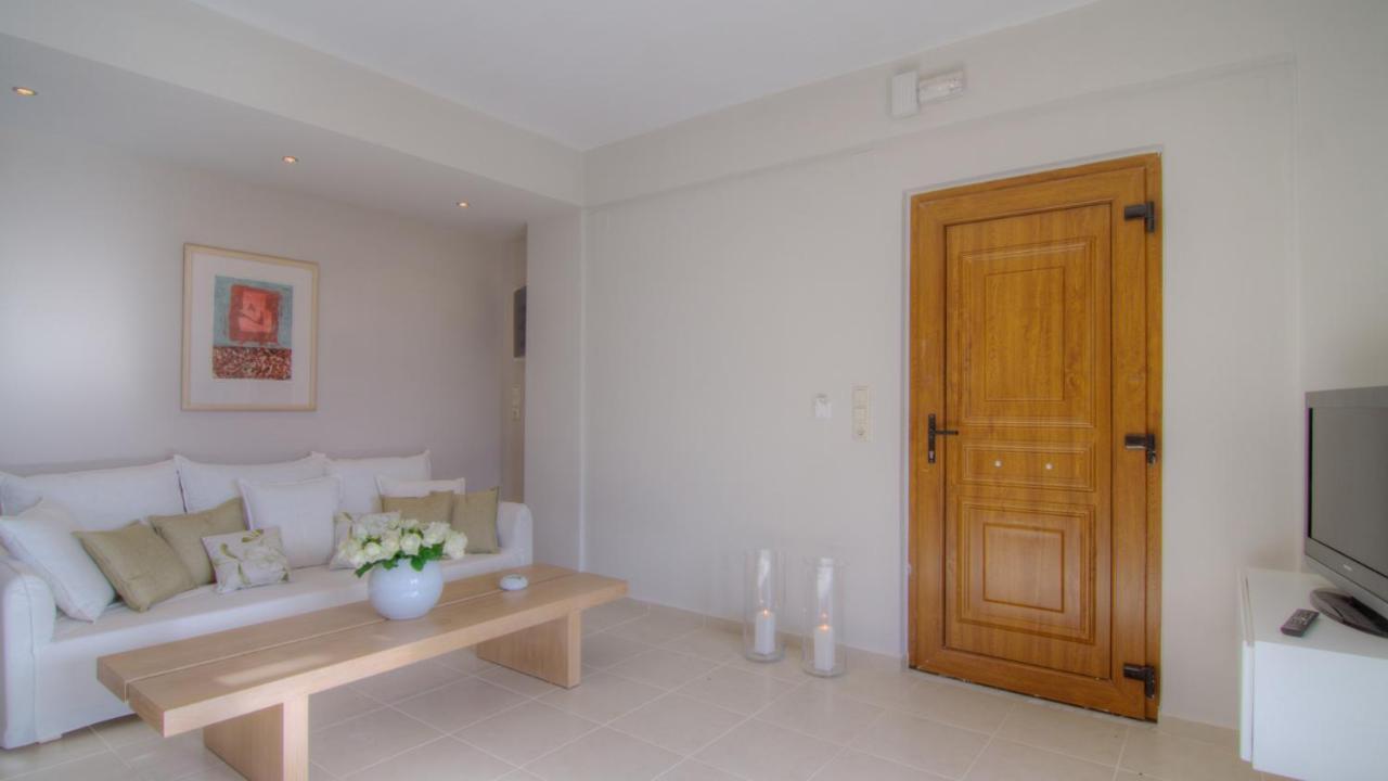 Gasparakis Villas 普拉基亚斯 外观 照片