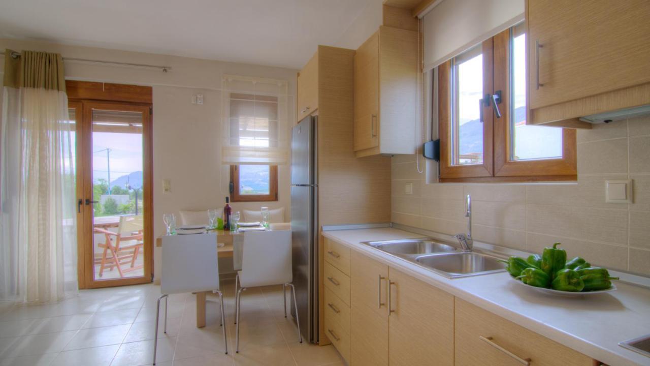 Gasparakis Villas 普拉基亚斯 外观 照片