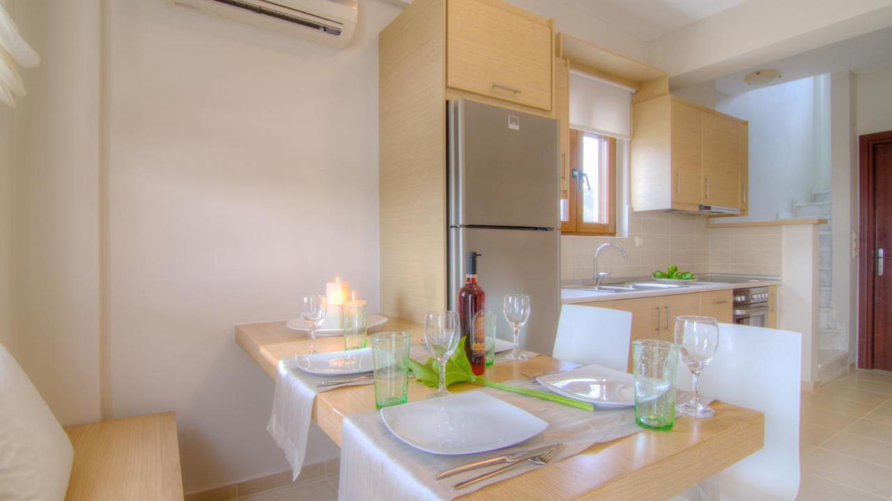 Gasparakis Villas 普拉基亚斯 外观 照片