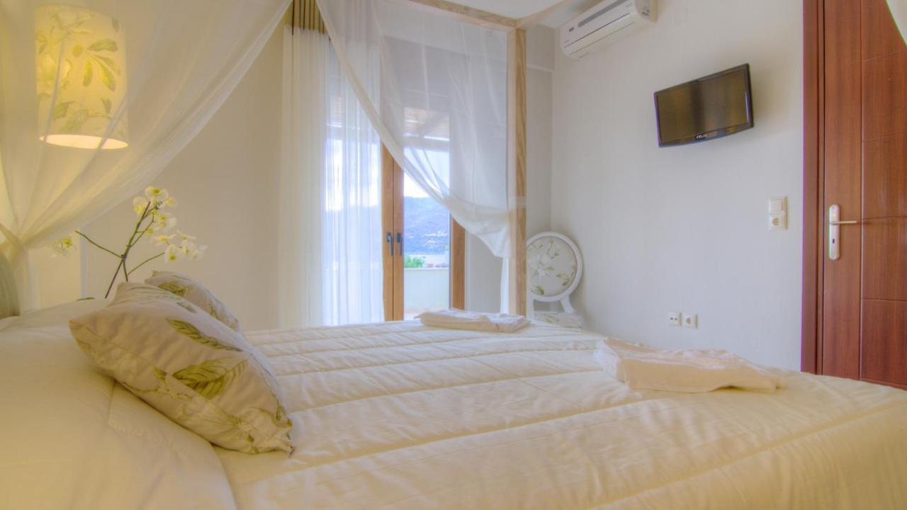 Gasparakis Villas 普拉基亚斯 外观 照片